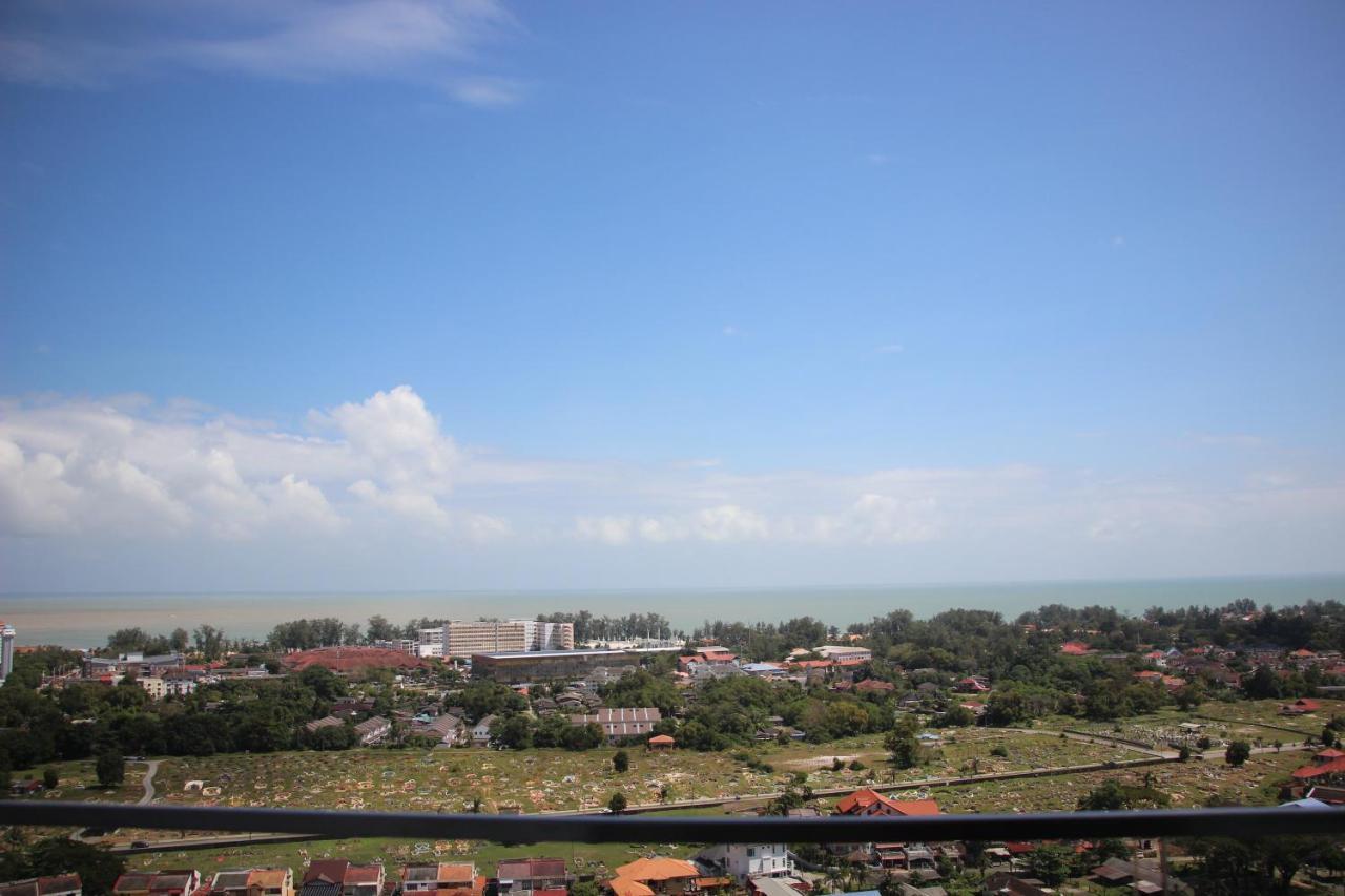 Sunny Seaview@Icon Residence Kuala Terengganu Exterior foto